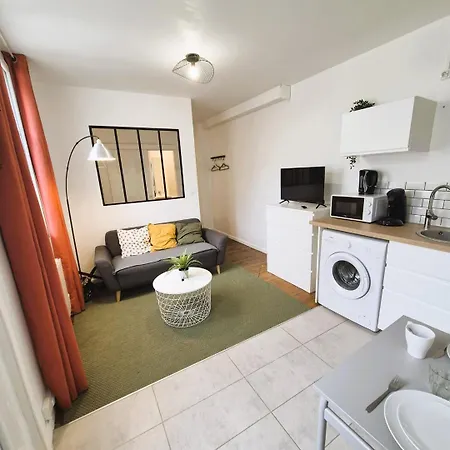 Apartment L'intermede - Gare- Wifi - Tv - Lave-linge