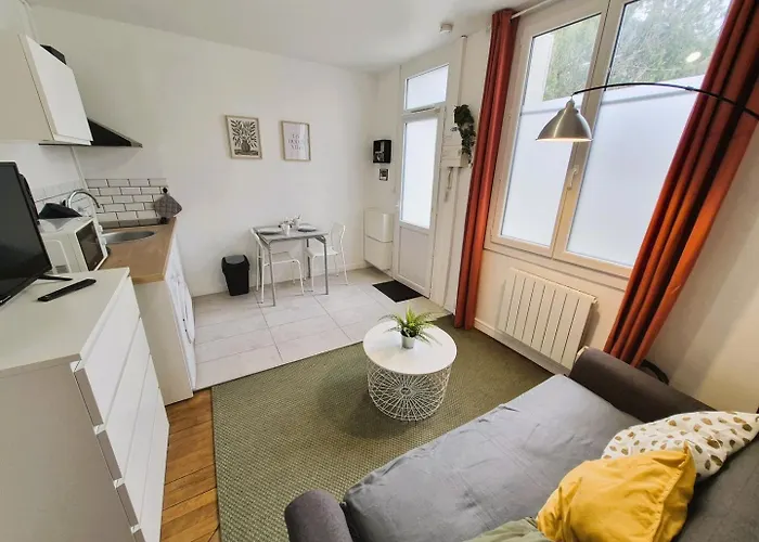 L'intermede - Gare- Wifi - Tv - Lave-linge Апартаменты Тур