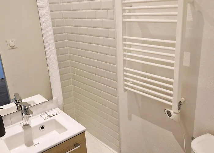 L'intermede - Gare- Wifi - Tv - Lave-linge Апартаменты *