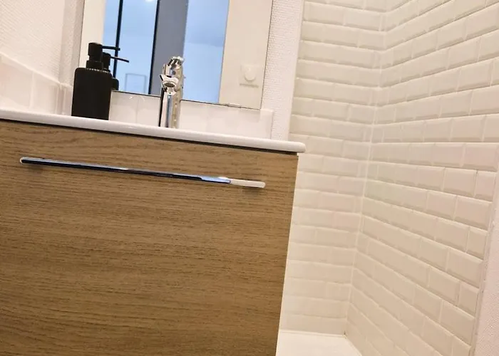 Апартаменты L'intermede - Gare- Wifi - Tv - Lave-linge