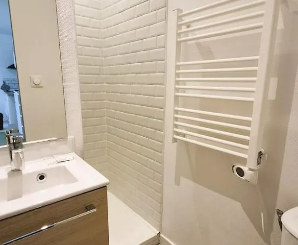 Апартаменты L'intermede - Gare- Wifi - Tv - Lave-linge *